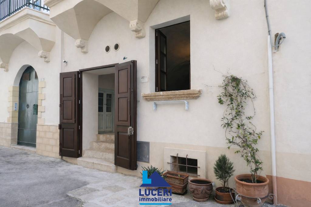 appartamento in vendita a Gallipoli in zona Baia Verde