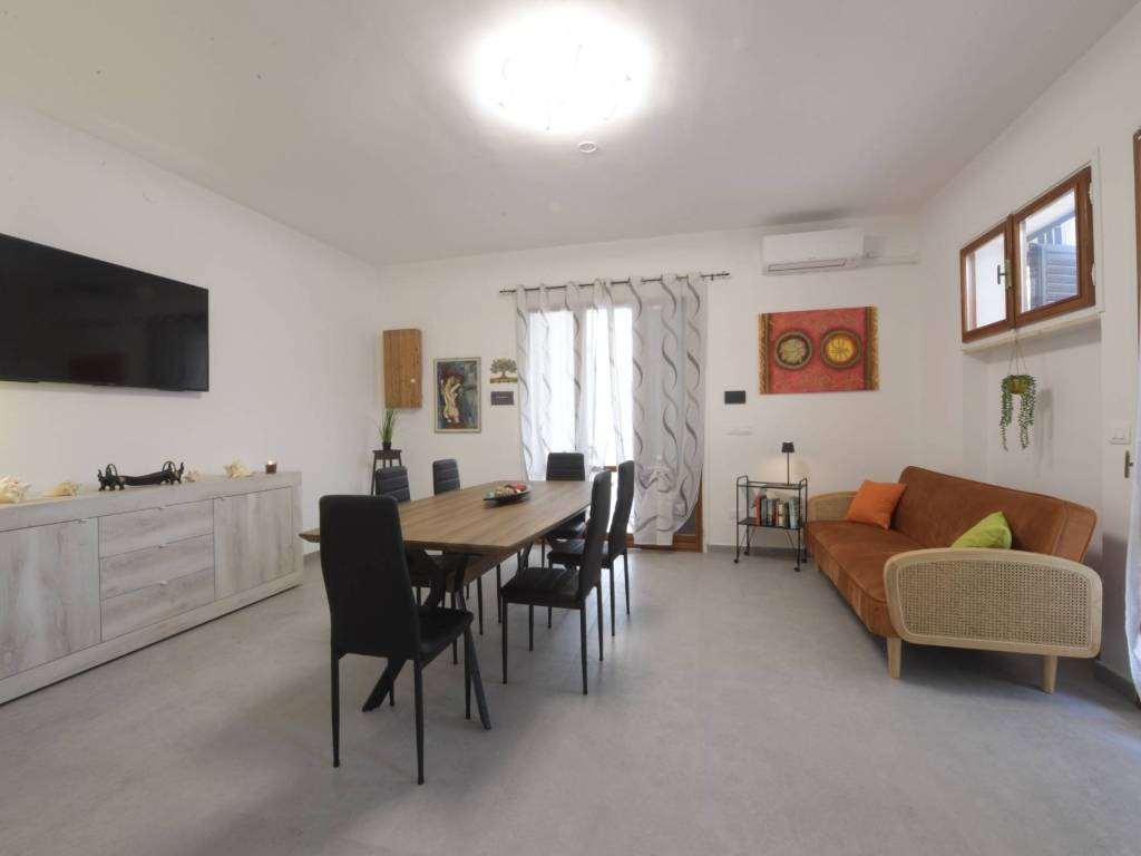 casa indipendente in vendita a Gallipoli in zona Baia Verde