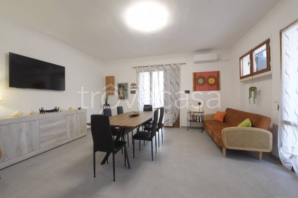 casa indipendente in vendita a Gallipoli in zona Baia Verde