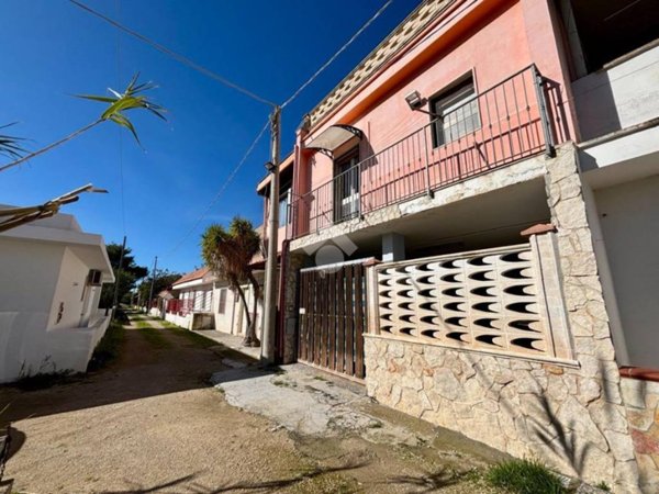 casa indipendente in vendita a Gallipoli in zona Rivabella