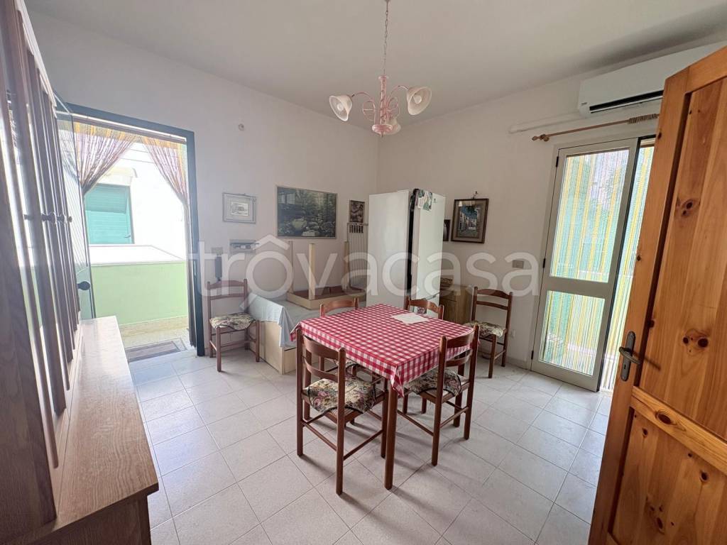 casa indipendente in vendita a Gallipoli in zona Baia Verde