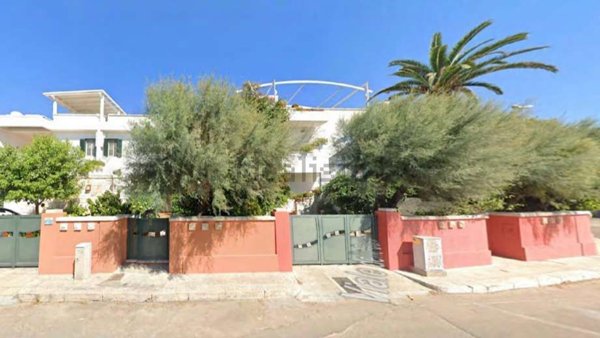 appartamento in vendita a Gallipoli in zona Baia Verde