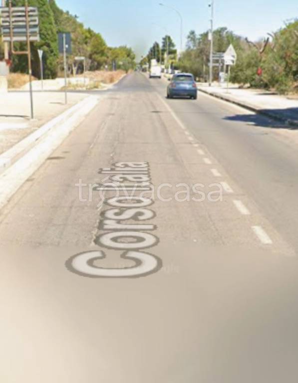 locale di sgombero in vendita a Gallipoli