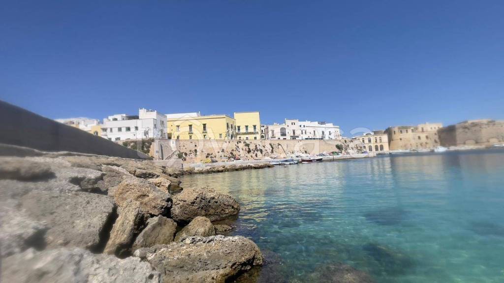 negozio in vendita a Gallipoli