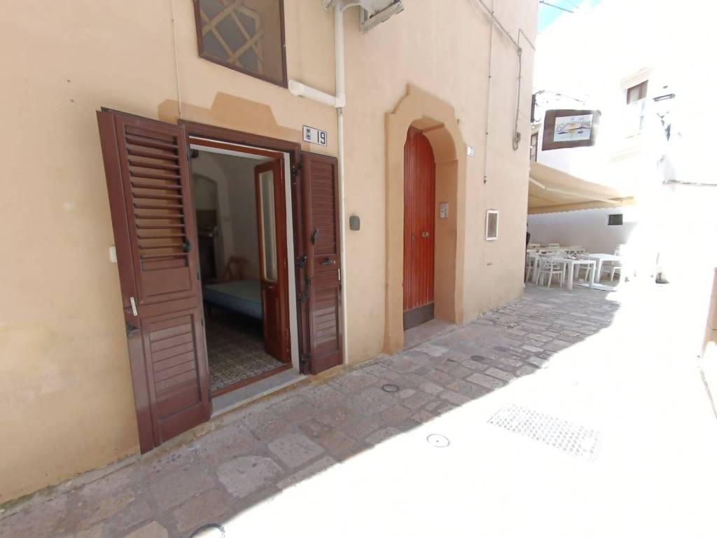 locale commerciale in vendita a Gallipoli