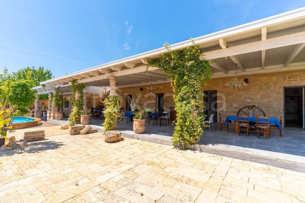 villa in vendita a Gallipoli in zona Baia Verde