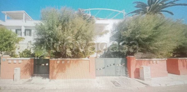 casa indipendente in vendita a Gallipoli in zona Baia Verde