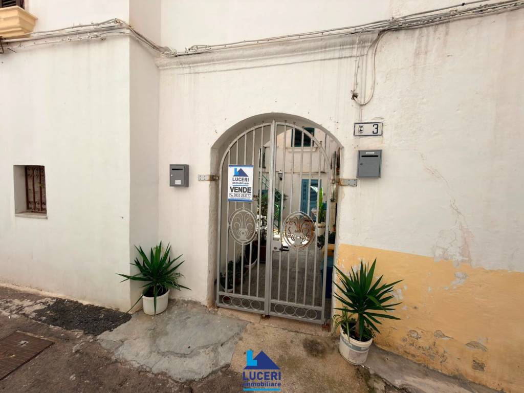 appartamento in vendita a Gallipoli in zona Baia Verde