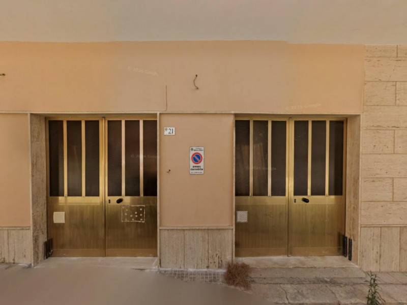locale di sgombero in vendita a Gallipoli