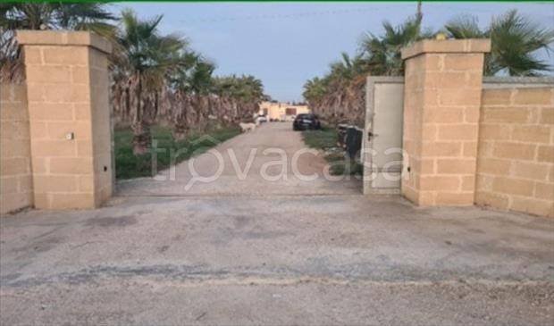 casa indipendente in vendita a Gallipoli in zona Baia Verde