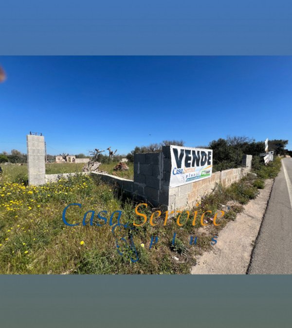 terreno in vendita a Gallipoli in zona Perez