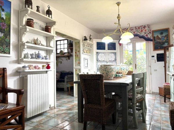 casa indipendente in vendita a Gallipoli in zona Rivabella