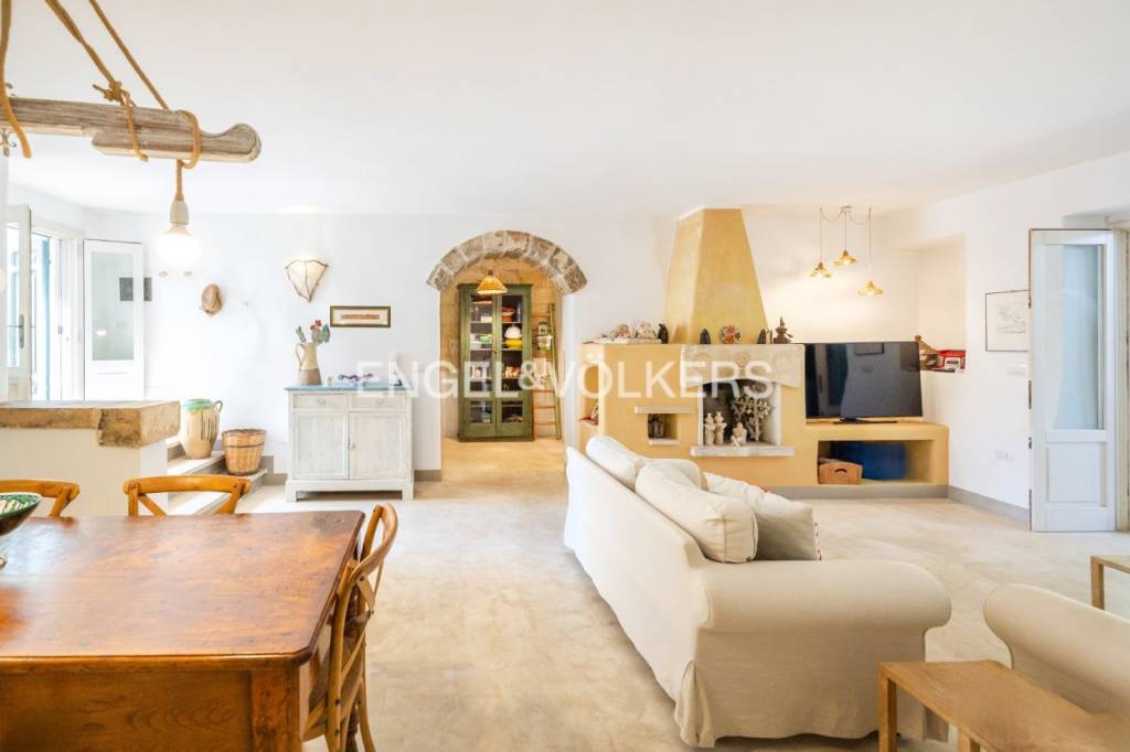 casa indipendente in vendita a Giurdignano