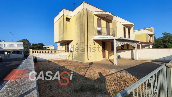 casa indipendente in vendita a Giurdignano