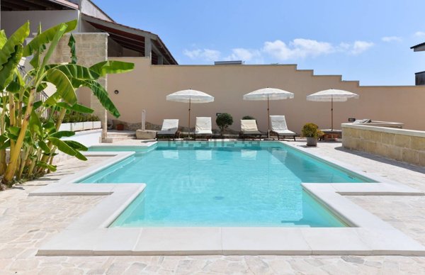 casa indipendente in vendita a Giurdignano