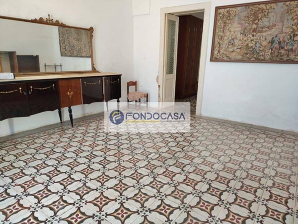 casa indipendente in vendita a Giurdignano