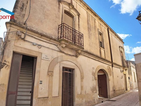 casa indipendente in vendita a Giurdignano