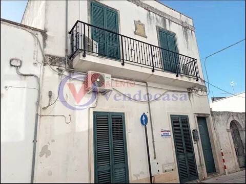 casa indipendente in vendita a Giurdignano