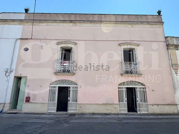 casa indipendente in vendita a Giurdignano