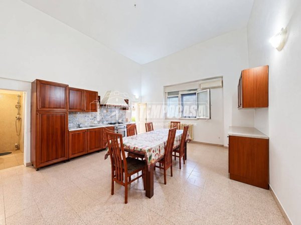 casa indipendente in vendita a Giurdignano