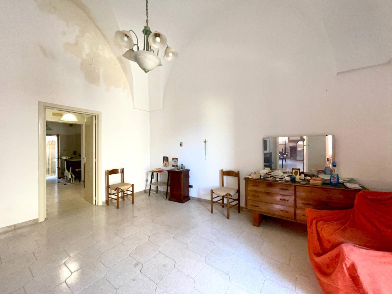 casa indipendente in vendita a Guagnano