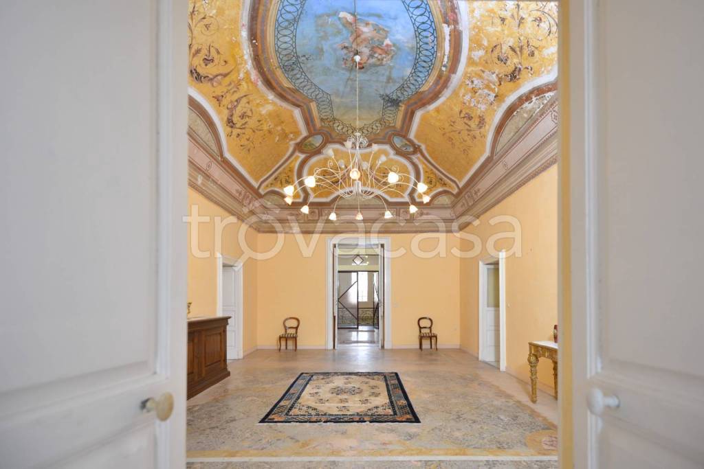 negozio in vendita a Guagnano