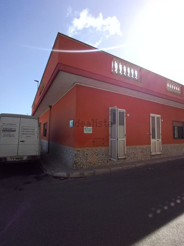 casa indipendente in vendita a Guagnano