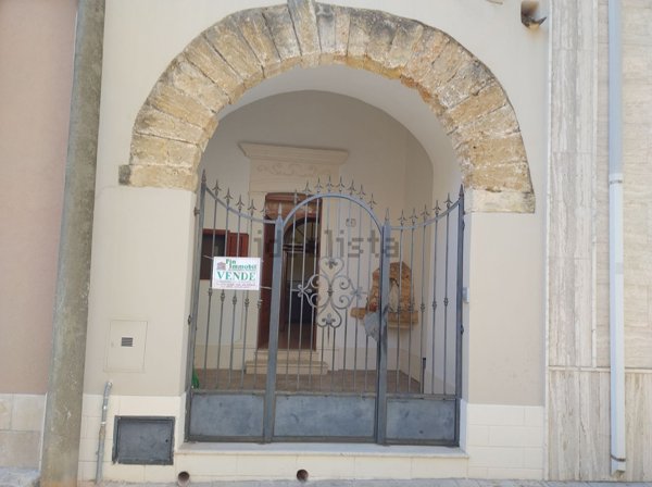 casa indipendente in vendita a Guagnano