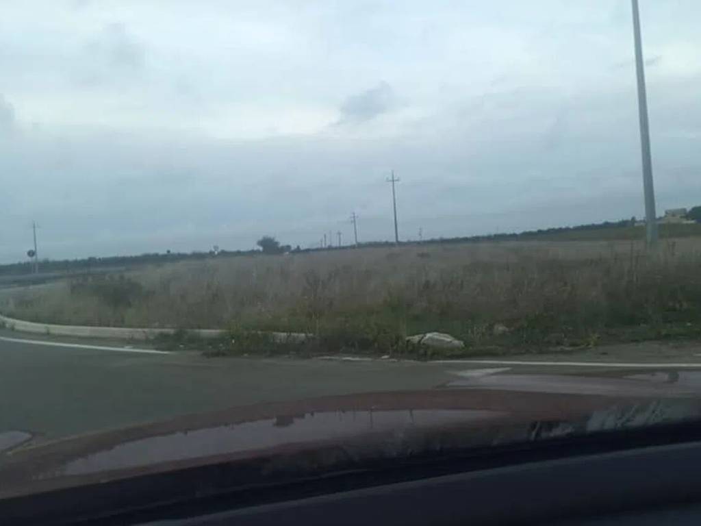 terreno in vendita a Guagnano