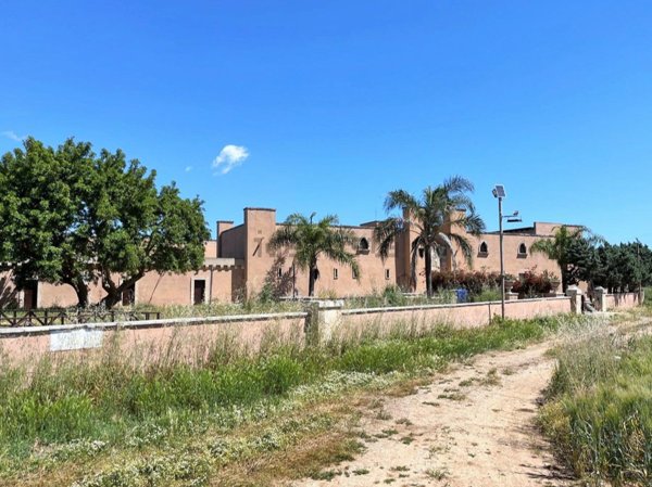 terreno in vendita a Guagnano