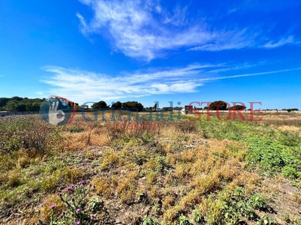 negozio in vendita a Lecce in zona San Cataldo