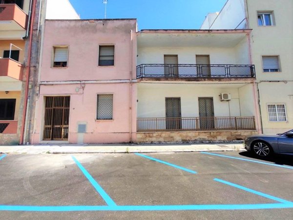 casa indipendente in vendita a Lecce in zona Ariosto