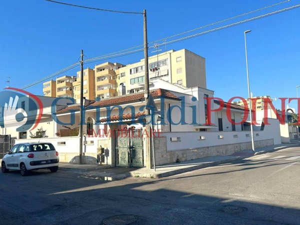 casa indipendente in vendita a Lecce in zona Rudiae