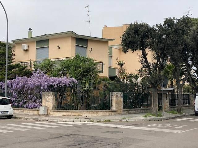 casa indipendente in vendita a Lecce in zona Stadio
