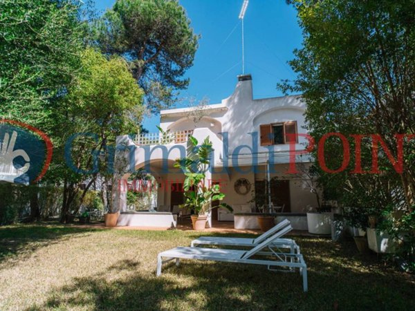 casa indipendente in vendita a Lecce in zona San Cataldo