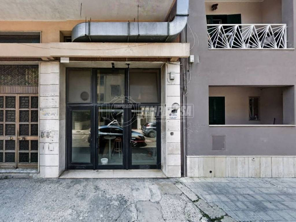 negozio in vendita a Lecce in zona Borgo Pace