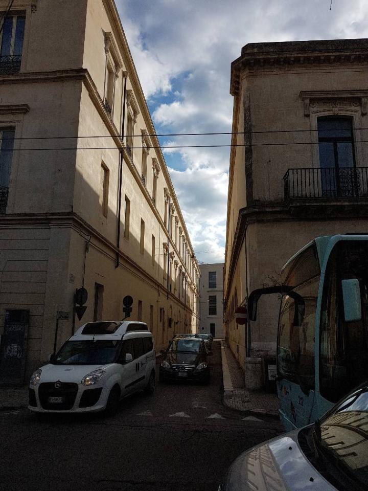 negozio in vendita a Lecce in zona Centro Città