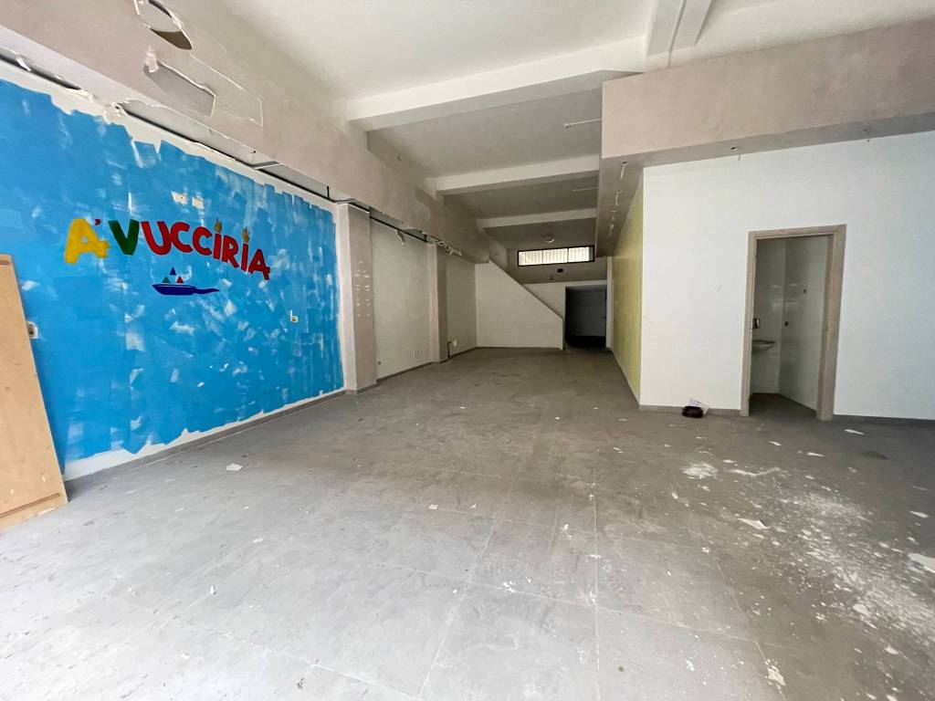 negozio in vendita a Lecce in zona Mazzini