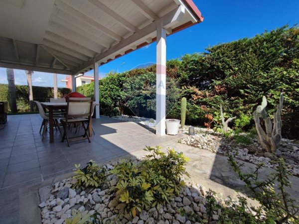 casa indipendente in vendita a Lecce in zona Rudiae
