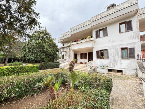 casa indipendente in vendita a Lecce in zona Rudiae