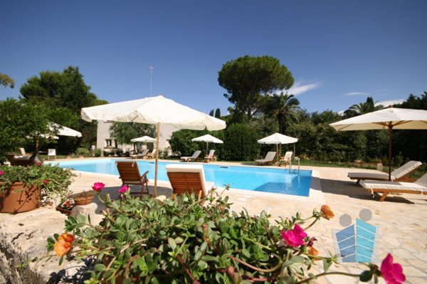 casa indipendente in vendita a Lecce in zona Leuca