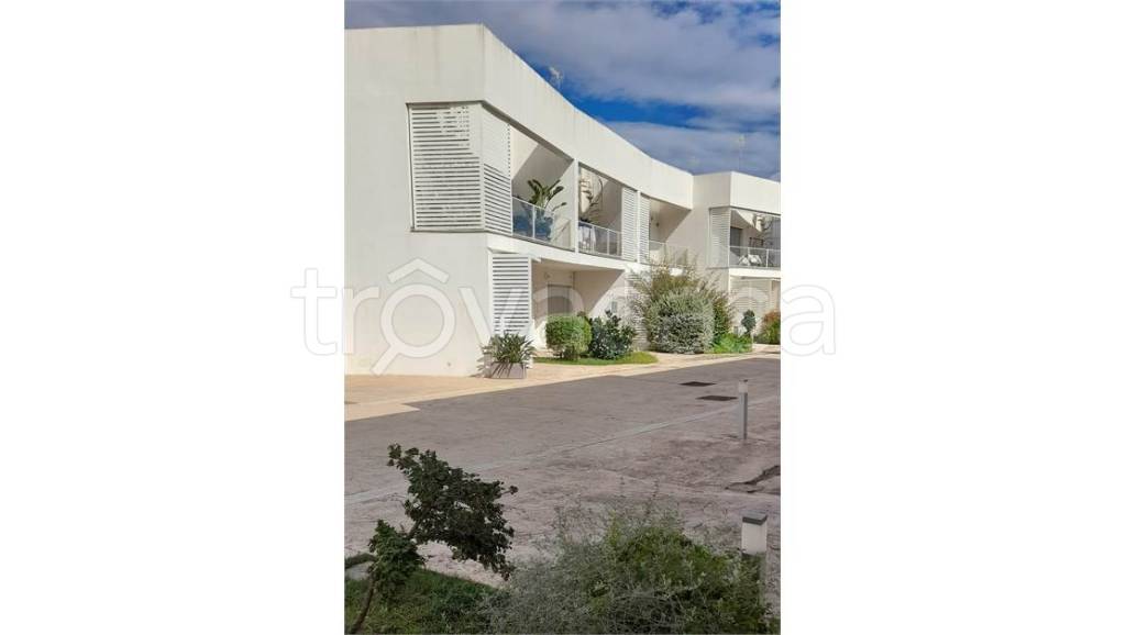 casa indipendente in vendita a Lecce in zona Santa Rosa