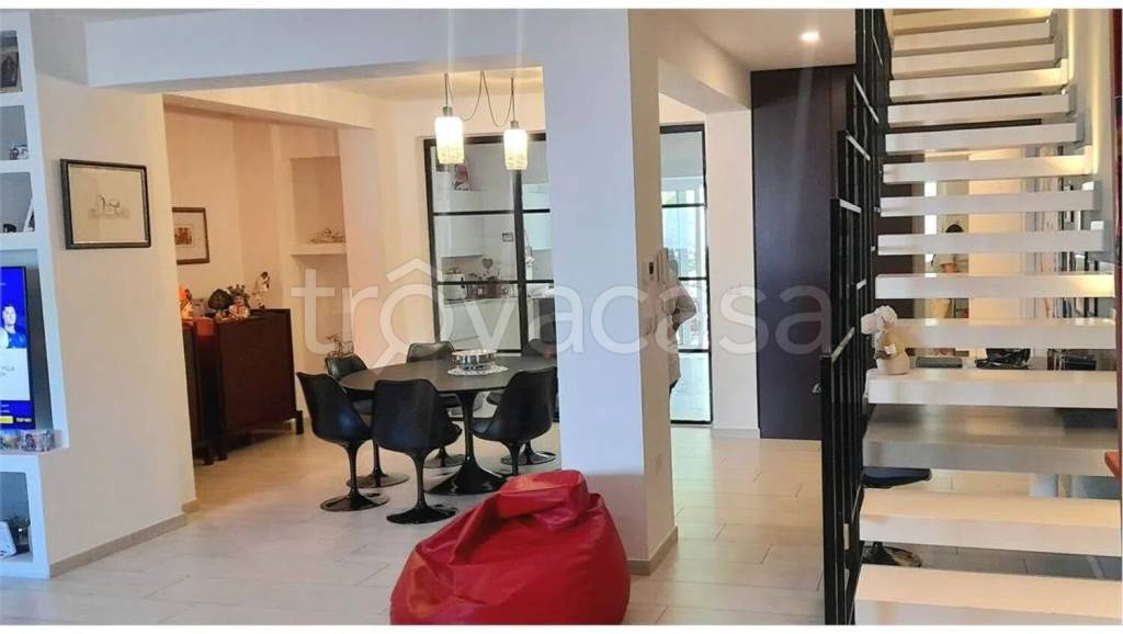 casa indipendente in vendita a Lecce in zona Santa Rosa