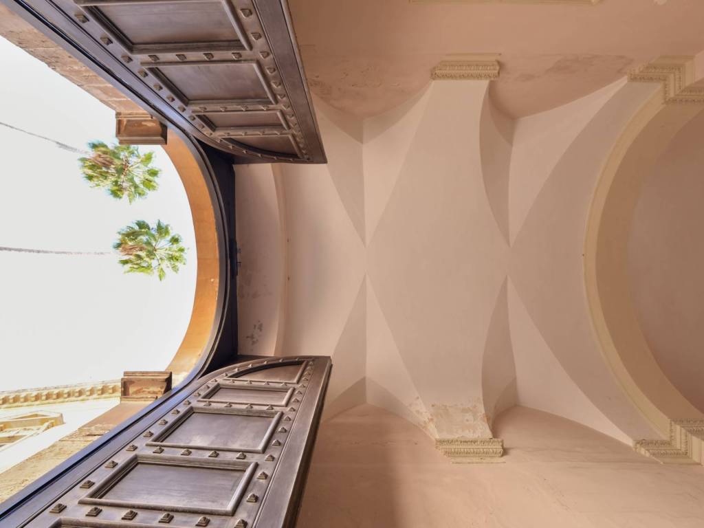 intera palazzina in vendita a Lecce in zona Centro Città