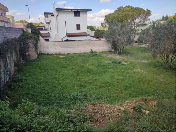 terreno agricolo in vendita a Lecce in zona Villa Convento
