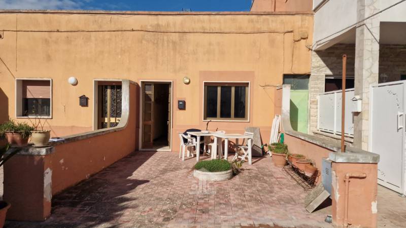 casa indipendente in vendita a Lecce