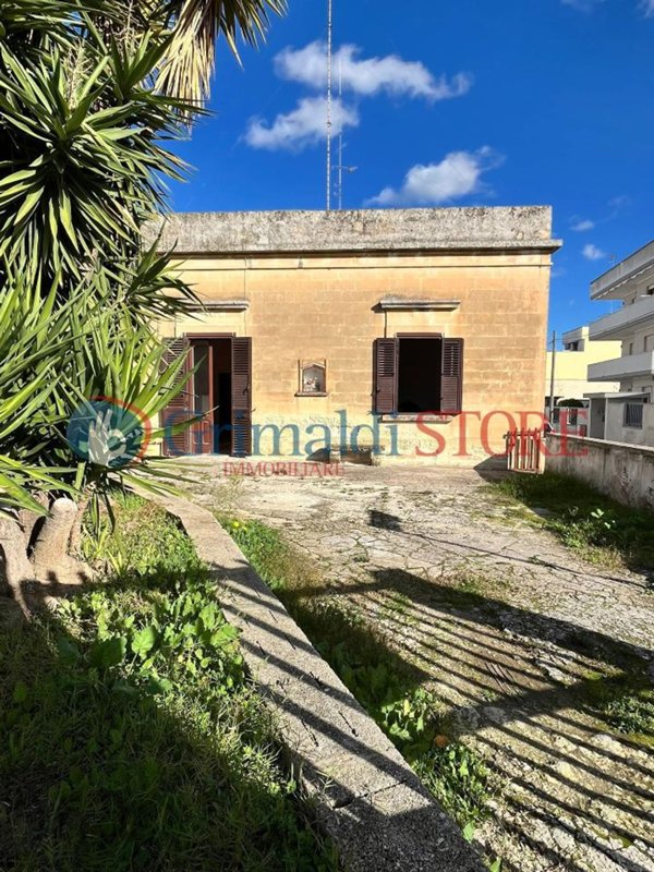 casa indipendente in vendita a Lecce in zona Salesiani