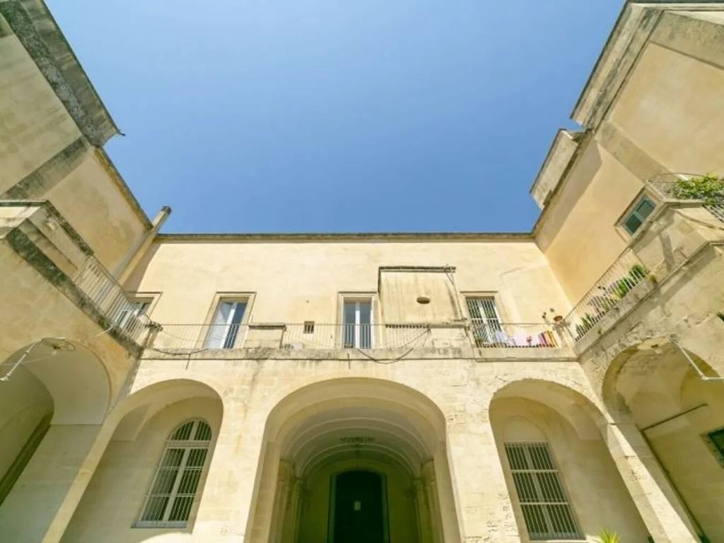 casa indipendente in vendita a Lecce in zona Centro Città