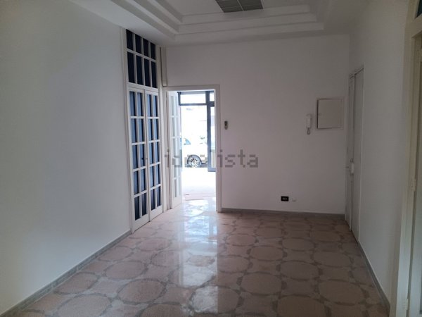 locale commerciale in vendita a Lecce in zona Mazzini