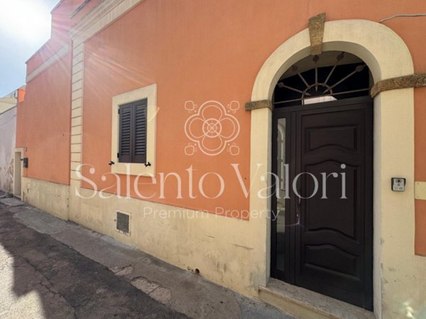 casa indipendente in vendita a Lecce in zona Centro Città